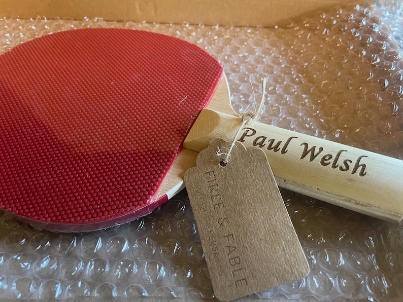 Raqueta de tenis de mesa personalizada / Raqueta de ping pong grabada / Raqueta de tenis de mesa con nombre personalizado / Regalo deportivo para él/ella imagen 6