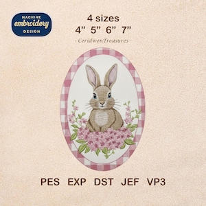 以下が含まれることがあります： 茶色のウサギとピンクの花が描かれた刺繍された楕円形のデザイン。ピンクと白のギンガムチェックのボーダーで縁取られています。画像には「4サイズ 10.16 cm 12.7 cm 15.24 cm 17.78 cm」と「Machine Embroidery Design」という文字が含まれています。