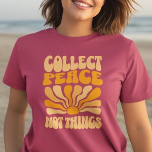 Basic Living Quote t-shirts Minimalist Woman Men Top Minimalist Unisex Tee Basic Minimalism Apparel Collect Peace Not Things Shirt Beach