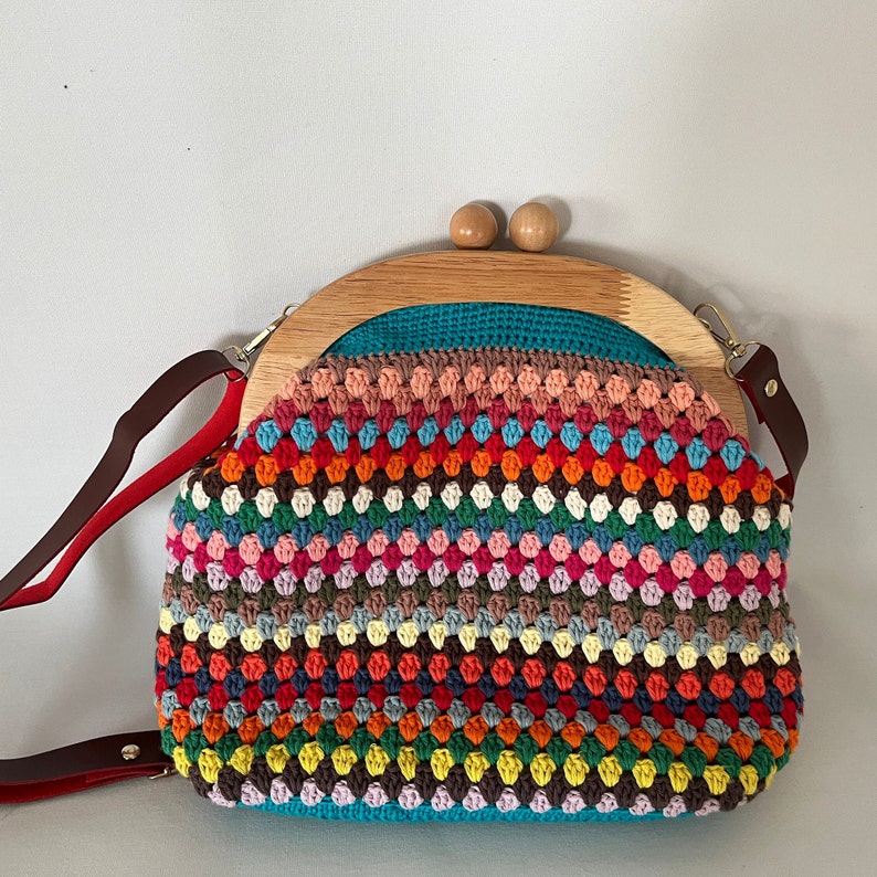 Turquoise Granny Crochet Claps Purse Wooden Kiss Lock Clutch Colorful Crochet Vintage Clutch image 7