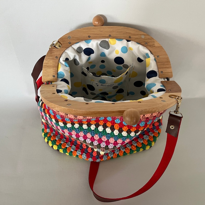 Turquoise Granny Crochet Claps Purse Wooden Kiss Lock Clutch Colorful Crochet Vintage Clutch image 6