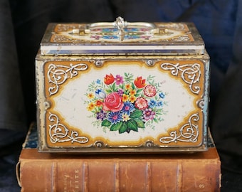 Decorative French Vintage Floral Money Box Storage Tin with Key Collectable French Toile Tin Shabby Chic