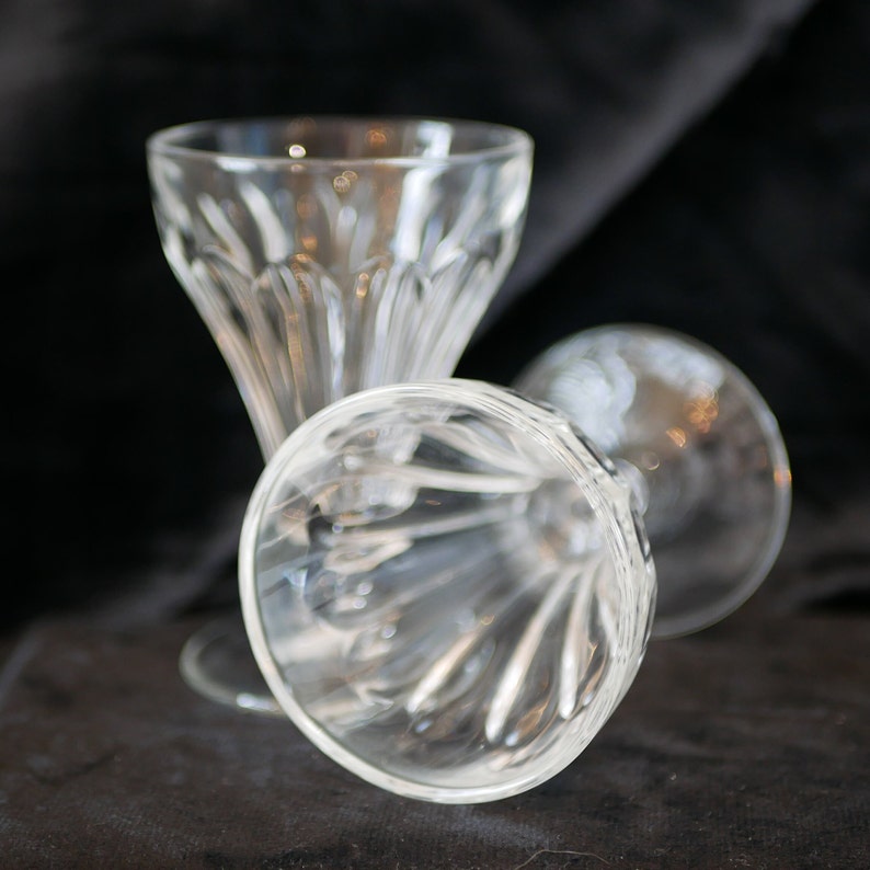 Two Vintage French Apero Glasses Liqueur Glasses Classic French ...