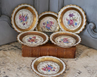 Set of 6 Vintage Bavarian Porcelaine Coasters Floral and Gold China Sous Verre Decorative Home Wares Table Ware Decoration