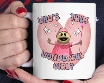 Nanalan Whos That Wonderful Girl Mug, Meme Trend Viral Funny Shirt, Camicia Canadian Cartoons Kid, Potrebbe essere più carina, Camicia Nanalan