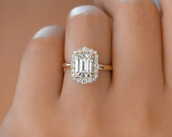2.5 Carat Emerald Cut Diamond Ring, Vintage Halo Engagement Rings, Moissanite Rings, Vintage Engagement Ring, Women's Moissanite Rings
