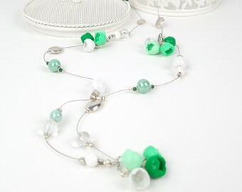 Handgemachte grüne Halskette, Lange Perlenkette, Halskette aus Fimo, Fimo Schmuck, Perfektes Geschenk für Frauen, Ein Geschenk für eine Mutter