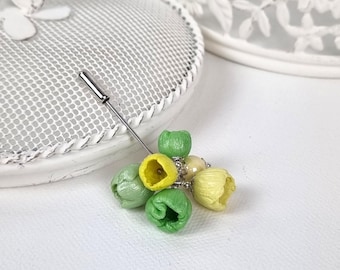 Grün gelbe Brosche, Handgemachte Brosche aus Polymer Clay, Brosche mit Anstecknadel, Elegante Brosche für Frauen, Geschenk zum Muttertag