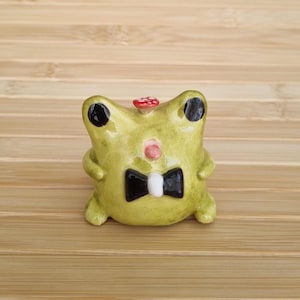 Ceramic Groom Frog Figurine: Unique Wedding Cake Topper