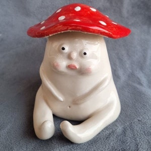 2 Vintage Ceramic Snail Figurines Drip Glazed White Red Orange Garden Decor