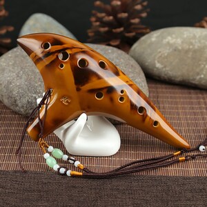 Hand-decorated Ceramic Zelda Ocarina Daisy Vine Design 