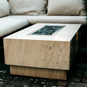 eldstadsbord i travertin / stenkaminer / soffbord i granit med öppen spis