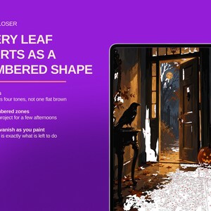 Op de afbeelding: Een schilderen-op-nummer set op een tabletscherm met een donkere, sfeervolle sc&egrave;ne van een open deur 's nachts met een raaf op een tafel en een pompoen. De tekst luidt: LOOK CLOSER, EVERY LEAF STARTS AS A NUMBERED SHAPE, 60 colours, 2,056 numbered zones.