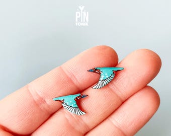 Flying Kingfisher Stud Earrings - Birdwatcher Nature Jewelry