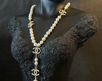 Luxury CC pearl/crystal Necklace