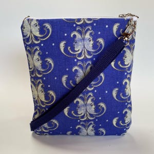 Small Crossbody Travel Purse: &quot;Venetian Moons&quot;pattern on purple background - 8-1/2&quot; x 7&quot; Crossbody purse with zipper closure & cotton lining