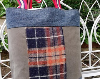 Tote/shopping bag made from recycled clothing