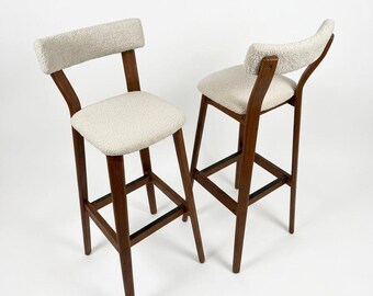 Teak Barstools with White Boucle Fabric - Set of 2 - Tarm Stole Møbelfabrik