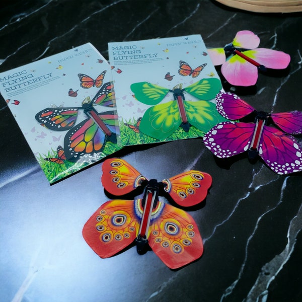 Surprise magique papillon en papier – Voler des papillons en papier pour des farces et des cartes de voeux