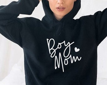 Boy Mom Hoodie | Geschenk für Mama | Muttertagsgeschenk | Geschenk zur Geburt | Mama Hoodie | Hoodie | Weihnachtsgeschenk | Kapuzenpullover