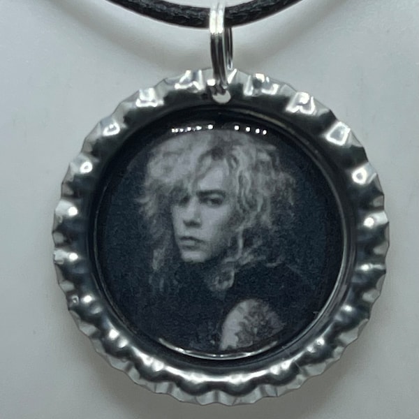 Duff McKagan Guns N Roses Necklace Pendant Jewelry Heart Charm