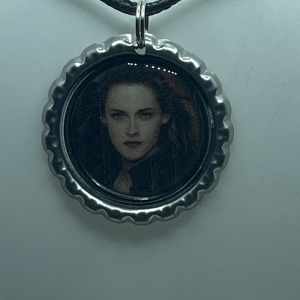Bella Twilight Vampire  Horror Movie Necklace Pendant Jewelry