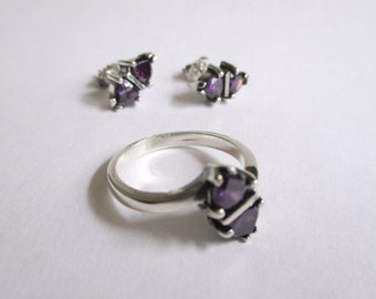 A set of vintage jewelry made of 925 silver and amethysts