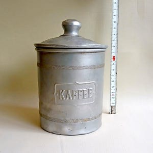Aluminum can for storing coffee.
