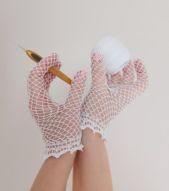 Lace Gloves Pattern. Crochet Lace Gloves Tutorial. Wedding Gloves