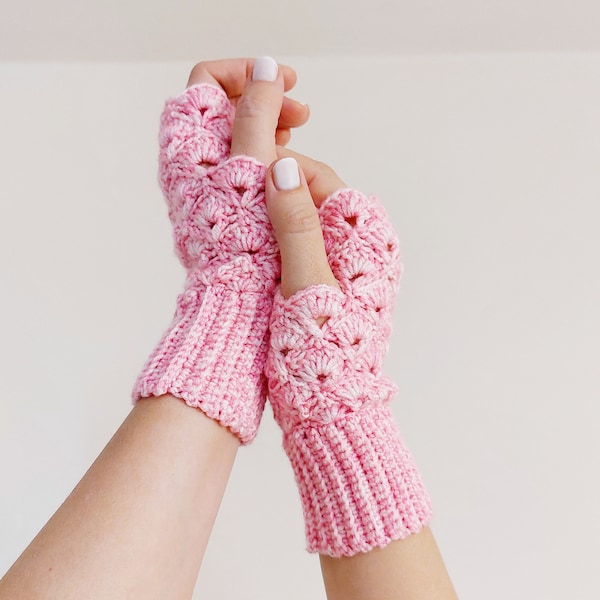 Fingerless Gloves Pink Mittens. Cozy Girl Pink Gloves. Crochet Mittens.