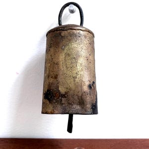 Cow bell - primitive folded riveted style vintage / antique (5.5”l) - bronze finish, clapper & excellent patina - folk - American - eclectic