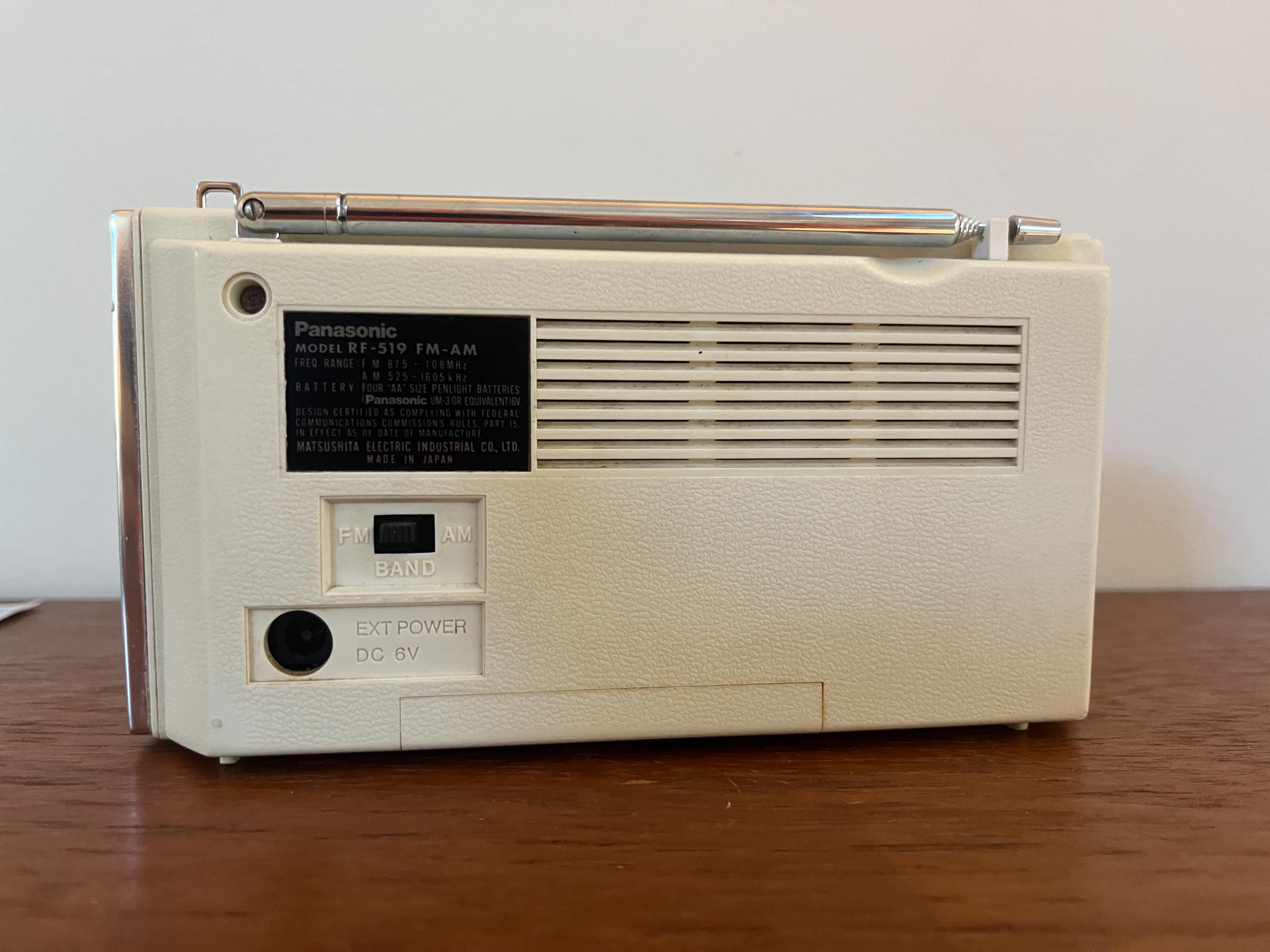 Panasonic RF-519 Vintage Chrome & White, Clear and Black Plastic