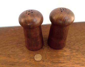 Baker Hart & Stuart vintage teak salt and pepper shakers (4” h, 2” w) - Thailand - mcm - midcentury modern