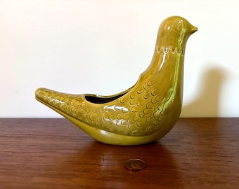 Bitossi Aldo Londi mustard yellow incised & patterned ceramic dove sculptural planter (7.5”w) - Italian -  modern - mcm - midcentury modern