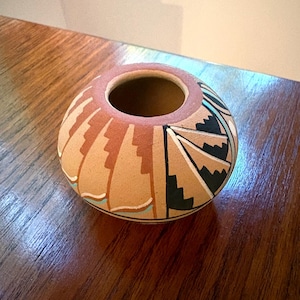 Jemez Pueblo vintage polychrome ceramic vase (2”h 2.75”w) - signed Chinana - New Mexico - southwestern - Native American - eclectic