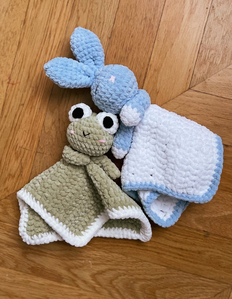 Crochet Frog Lovey, Crochet Baby blanket Pattern, Crochet lovey for baby, DIY baby shower gift, DIY Baby Gift, Crochet pattern for Beginner image 3
