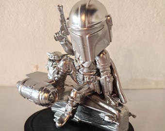 Mandalorian and Grogu miniature