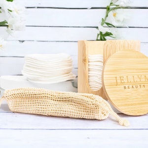 Reusable Organic Bamboo Cotton Facial Rounds Makeup Remover Pads in Organic Cotton Mesh Wash Bag | Plastic Free