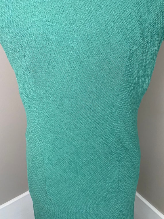 Stunning GREEN SILK ASYMMETRICAL Hem Midi Dress - image 9