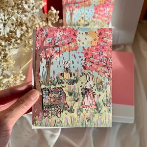 Bookish Bunnies Frühling Grußkarten | Original-Illustration | Blumenfrühlingskarte | Frühlings Briefpapier | Buchliebhaber Grußkarten |
