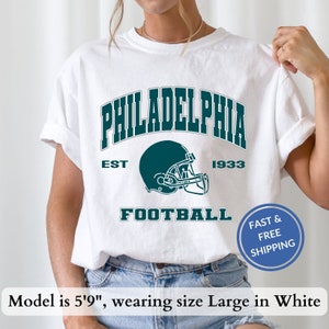 Vintage Philadelphia Eagles Sweatshirt NFL Retro Unisex Shirt - iTeeUS