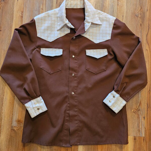 1970's Vintage Western Pearl Snap Button Down Shirt