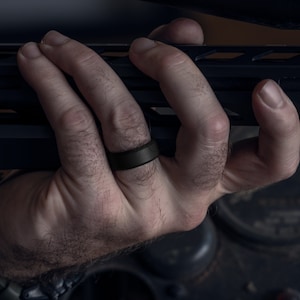 Black & Gunmetal Silicone Ring Set