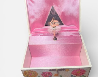 Vintage Ballerina Music Jewelry Box Floral Pink Satin Hi-Lili Hi-Lo Japan 6 inch