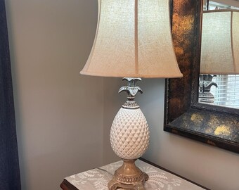 Vtg Pier 1 Pineapple Ceramic 30.5" Tall Lamp Coastal Tropical Lamp 3 Way 2 AVAIL