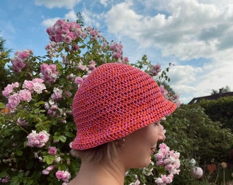 Crochet bucket hat