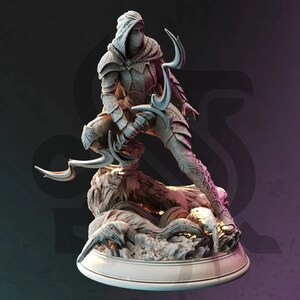 Exrin Nvata - Drow of the Deep - DMStash 3D Printed Miniature - 32mm Scale
