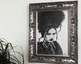 Kate Moss in Vivienne Westwood. Stampa A4 (297 mm x 210 mm). Leggere la descrizione.