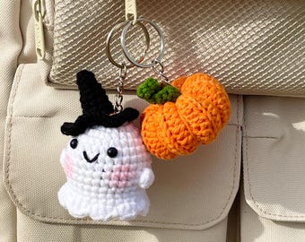 Crochet Ghost Pumpkin Keychain, Cute Halloween Ghost Keychain, Handmade Spooky Bag Charm, Kawaii Pumpkin Key Ring, Fall Gift