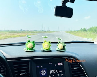 Handmade Crochet Frog on Leaf, Crochet Frog Sitting on Lotus Leaf, Cute Car Dashboard Decor , Frog Lover Gift. Cute Animal Home or Car Decor